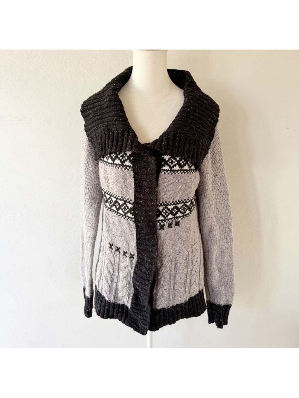 Vintage Women 90s Wide Collar Cable Knit Fair Isle Cardigan Medium Nordic Cabin
